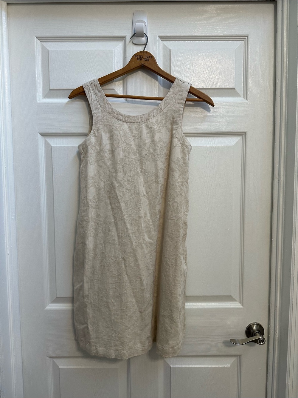 Rachel Zoe Cream Textured Sleeveless Midi Dress